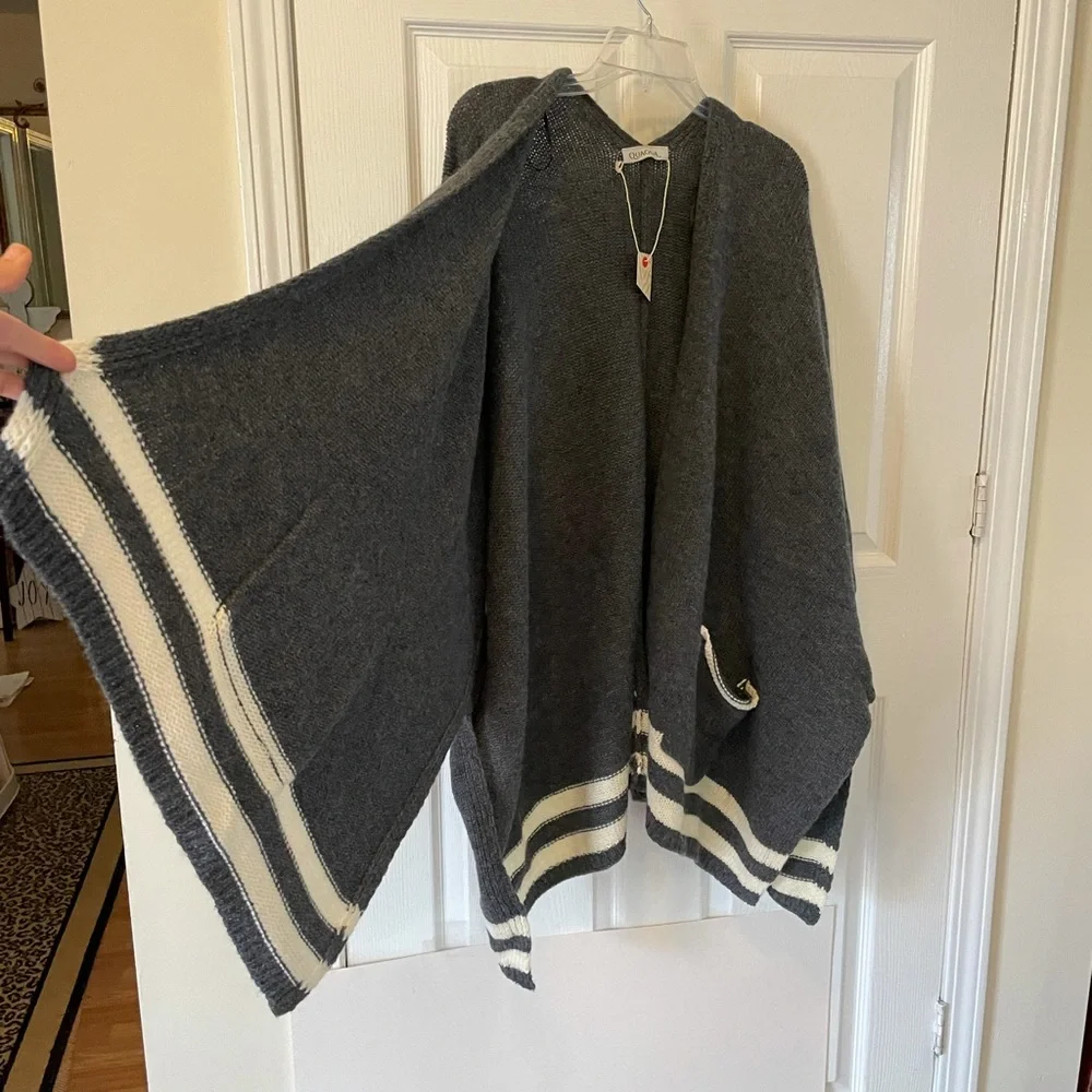 Open-Front Knit Poncho Cape in Charcoal with Cream Trim